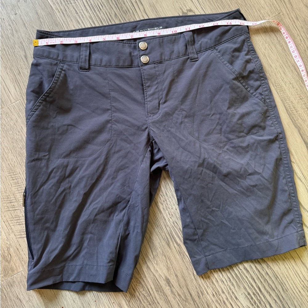 Columbia shorts 6